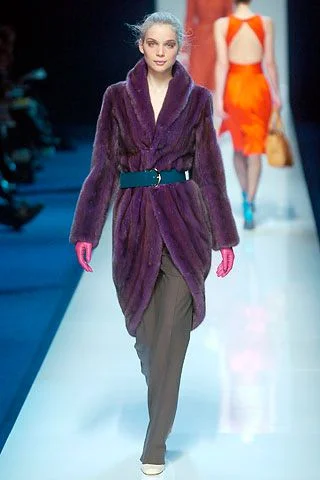 Look 10